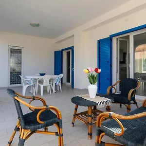 https://deep-blue-mediterranean.sicilyhotelsitaly.net