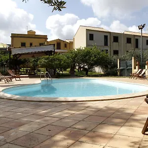 https://baglio-costa-di-mandorla.palermohotels.org